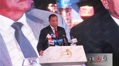 الخطيب يحيي الراحل «صالح سليم» في حفل تكريم حسن حمدي