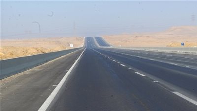 إعادة فتح طريق «القصير - قفط» عقب تحسن الأحوال الجوية