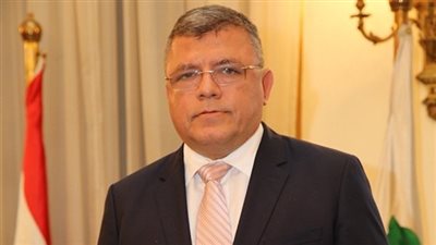 شباب ثورة الإنترنت يطالبون «السيسي» بإقالة وزير الاتصالات