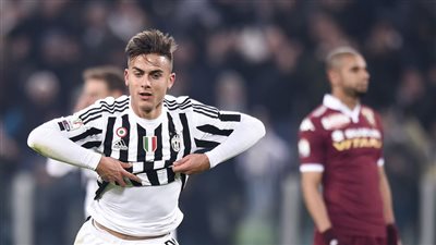 يوفنتوس يتعادل سلبيا أمام تورينو بالشوط الأول