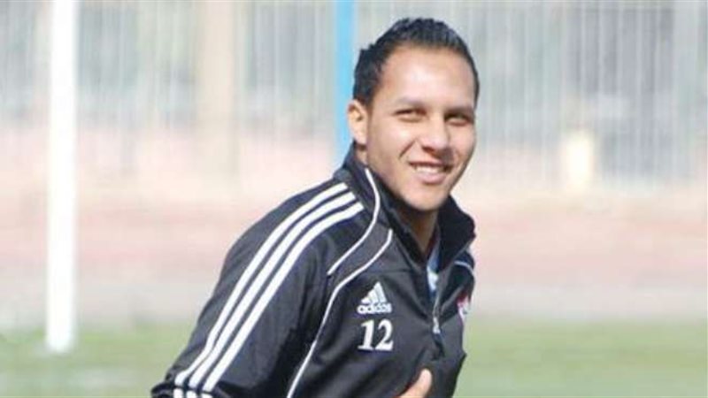 علاء على، لاعب نادي