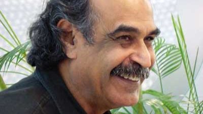 جائزة دولية لفريال غزول وجون فيرليندن لترجمة شعر قاسم حداد