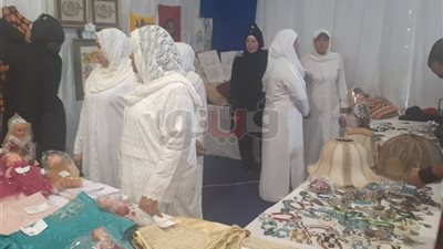 صنع في السجن.. مزارع خضراوات وماشية ومصانع تعمل بأيدي النزلاء.. عز العرب: الإفراج عن 54 ألفا وعلاج 5 آلاف مصاب بفيروس سي.. هشام يحيى: تشكيل لجان لفحص الشكاوى والمرور على أماكن الاحتجاز (فيديو وصور)