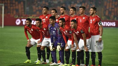 مصطفى محمد وصلاح محسن يقودان هجوم مصر أمام غانا