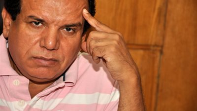 «فتوح» ينفي تشكيل لجنة لاختيار عروض المهرجان القومي للمسرح