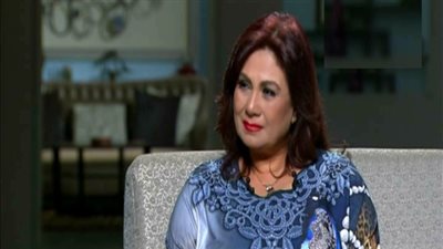 سلوى عثمان: 