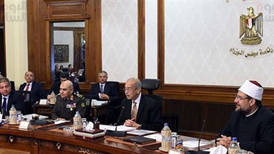غدا.. شريف إسماعيل يرأس اجتماع الحكومة الأسبوعي