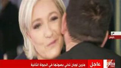 بالفيديو.. مارين لوبان تدلي بصوتها في الانتخابات الرئاسية الفرنسية