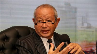 ساويرس يكشف سر استثمار أمواله في الذهب وانسحابه من قطاع الاتصالات