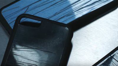 فولكس فاجن تستخدم السيارات في صناعة حافظات آيفون (فيديو)