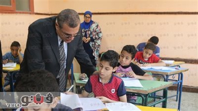 بالفيديو.. محافظ الفيوم يتفقد امتحانات الشهادة الابتدائية