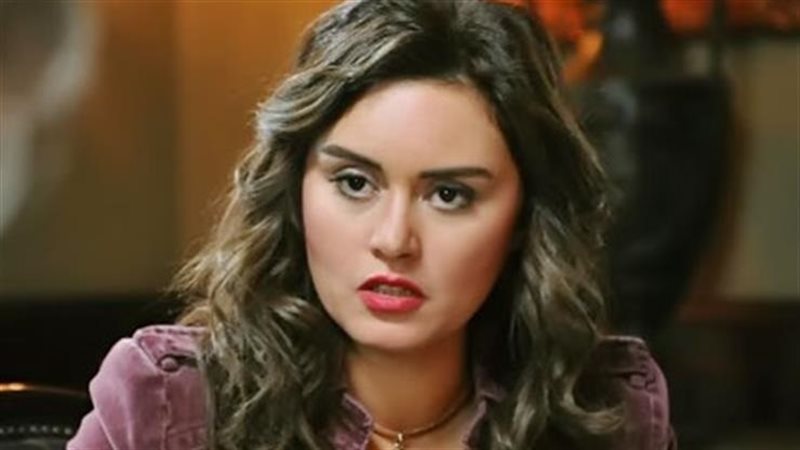 الفنانة رشا مهدي