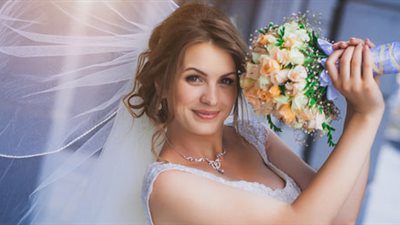 فارس الأحلام يأتي دائما بعد الزواج.. تحسين: زوجتي ليست حوريتي المحبوبة.. سميحة: أحببت زميلي بعد الزواج.. ضحى: مش عاوزة رومانسية في زمن ضايع.. أخصائية نفسية: التقاليد والعادات وراء اختفاء فارس الأحلام