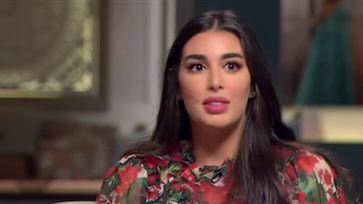 ياسمين صبري: لو اشتغلت في الراديو الناس هتزهق وتنام مني (فيديو)