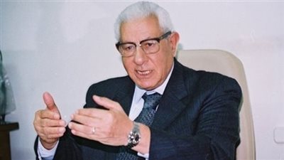 مكرم محمد أحمد: تحرير درنة الليبية خلال أيام قليلة