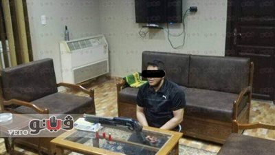 ضبط عاملين بحوزتهما أسلحة نارية في الإسماعيلية