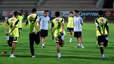 تدريبات خفيفة للاعبي الزمالك قبل السفر إلى الجونة اليوم