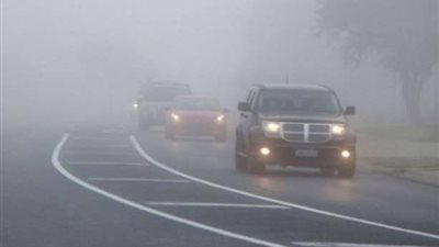 9 إرشادات للقيادة الآمنة أثناء الشبورة المائية 