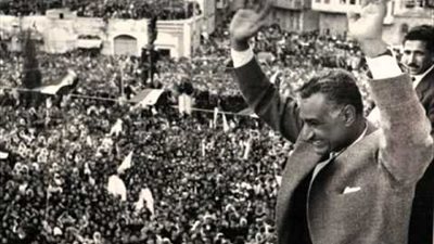 صفحة جديدة في تاريخ ثورة مجيدة