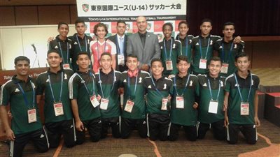 صور جماعية لمنتخب القاهرة قبل انطلاق دورة طوكيو الدولية الودية