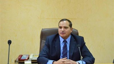 رئيس جامعة سوهاج يوضح تفاصيل حادث الكوامل على الطريق الجديد