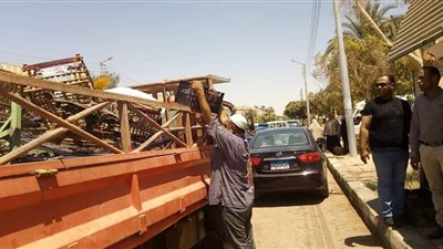 الوادى الجديد تحرر 35 محضر إشغال طريق في حملة بمدينة موط