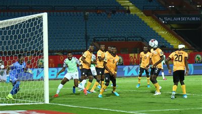 نيجيريا تتعادل 1/1 أمام زامبيا في الشوط الأول