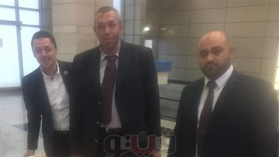 ضبط أدوات تجميل بـ٤٠٠ ألف جنيه بحوزة سعودية بمطار القاهرة