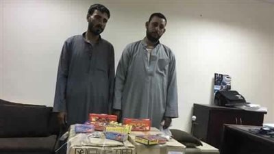 حبس متهمين بترويج 2100 صاروخ ناري بدمياط