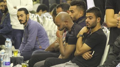 عزاء علاء على| نجوم الرياضة المصرية في عزاء علاء على.. أبور رجيلة وعبد الشافي أول الحضور.. الحزن يخيم على مؤمن زكريا وشيكابالا.. حسام باولو وباسم مرسي وأوباما يقدمون العزاء لأسرة المرحوم