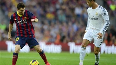 الشوط الأول.. برشلونة يتقدم على الريـال بهدف لنيمار