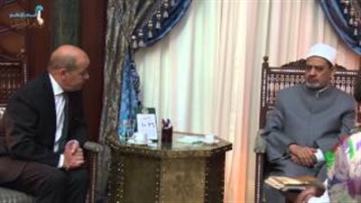 بالفيديو.. شيخ الأزهر يشيد بدعم فرنسا للقوات المسلحة