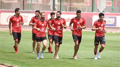 فتحي ومعلول وسعد وحمودي يشاركون في مران الأهلي