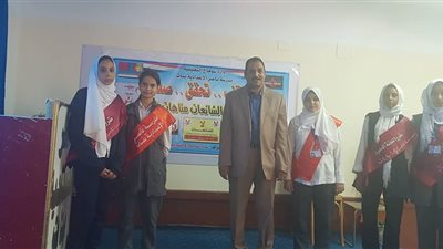 أستاذ علم النفس بآداب سوهاج يحذر من انتشار الشائعات