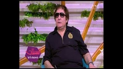 محيي إسماعيل يحكي قصة امرأة أحبها 40 عاما ولم يتزوجها (فيديو)