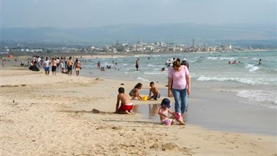 «السياحة» تنفي منع المحجبات من دخول الفنادق والشواطئ