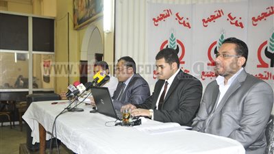 بالصور والفيديو..