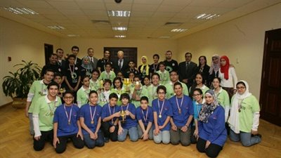 وزير الاتصالات يكرم الفائزين فى مسابقة 