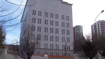 سفير كوبا بالقاهرة: أمريكا تتبنى سياسة غير قانونية تجاه بلادنا