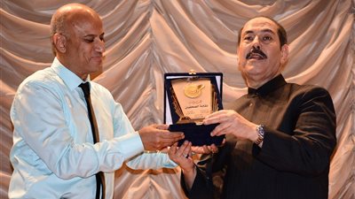 نقابة الصحفيين تكرم المطرب التونسي لطفي بوشناق (صور)