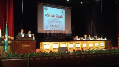 عبدالغفار: لقاءات دورية مع أعضاء الاتحادات الطلابية للاستماع لآرائهم