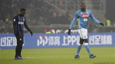 يستعين لاعبو نابولي بحراس شخصيين لهذا السبب