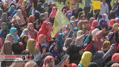 مسيرة طالبات المحظورة تصل المبنى الإداري لجامعة الأزهر