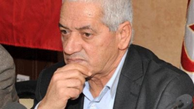 قطار الحوار الوطني التونسي ينطلق غدًا.. الصراع مستمر على المقاعد الحكومية.. شكوك حول استقالة حكومة الترويكا.. خبراء ينفون استقالة «العريض» إجرائيًا وقانونيًا.. والشعب ينتظر الفرج