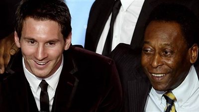 بيليه: تمنيت اللعب بجوار ميسي