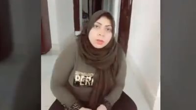 امرأة توجه رسالة لزوجها في موسم مذاكرة ما قبل الامتحانات (فيديو)