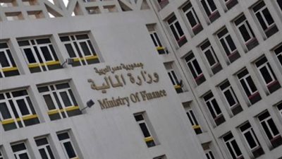 بالمستندات.. تورط 15 مسئولا بـ «التموين والمالية» في الاستيلاء على الدعم.. استولوا على أموال تطوير الخدمات وتلاعبوا في الشيكات وأوراق الصرف.. «فيتو» حصلت على تقرير قضائي يكشف كافة 