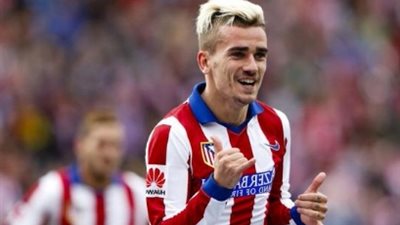 بايرن ميونخ يستهدف ديبالا وبنزيمة لتدعيم الهجوم الموسم المقبل