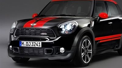 «ميني» تطرح سيارة كلاسيكية ذات تصميم كهربائي