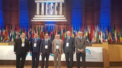 رئيس جامعة المنصورة يشارك في المؤتمر العام لليونسكو بباريس (صور)